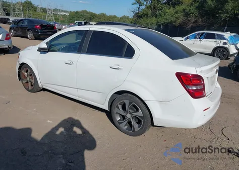 2017 Chevrolet Sonic Premier Auto из США, поврежденный, VIN 1G1JF5SB8H4100973